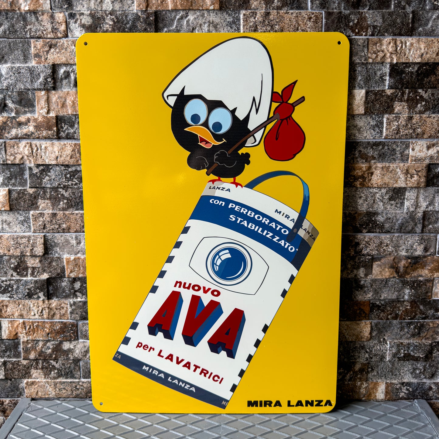 Calimero Ava Vintage Sign – Mira Lanza – Heavy Metal Cafe & Bar Decor