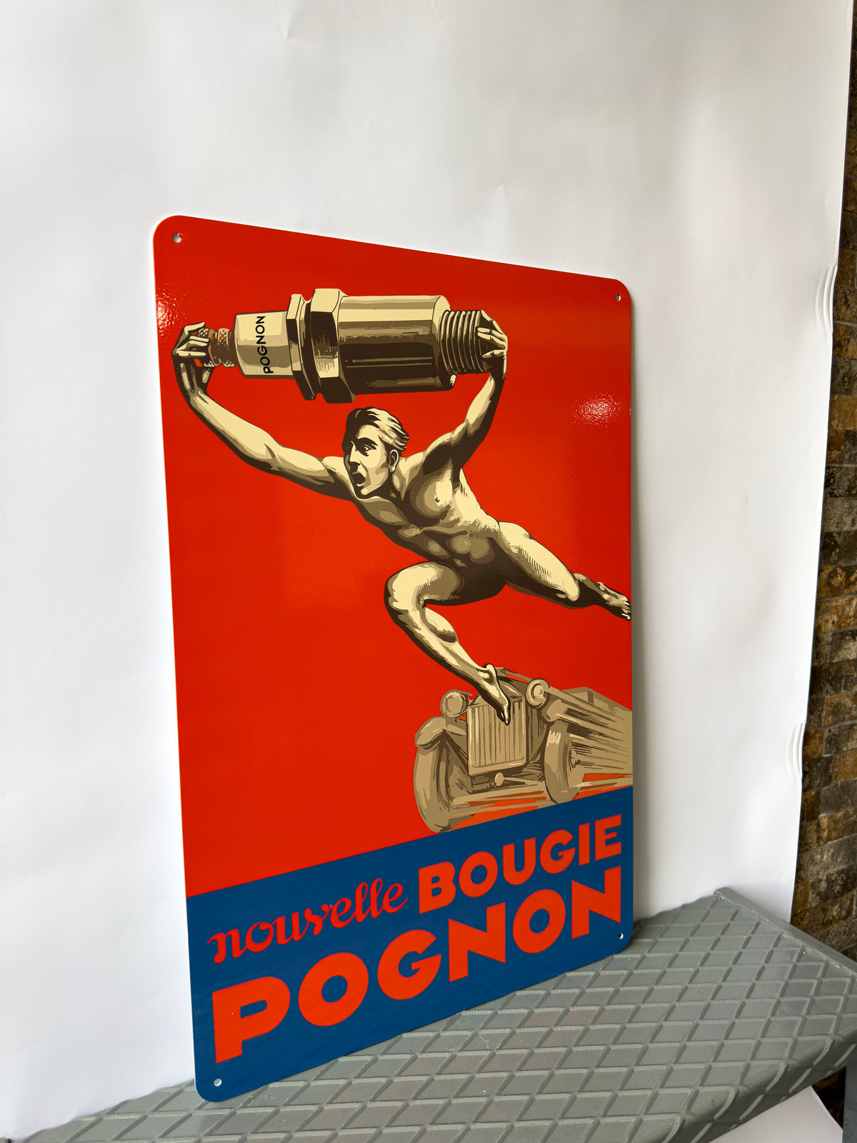 Bougie Pognon Heavy Metal Sign – Garage & Man Cave Decor