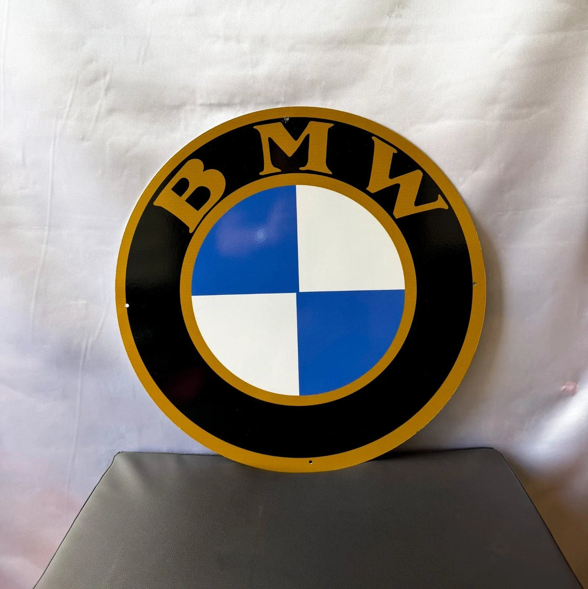 1917 BMW First Roundel Crest - Aviation Roots Round Heavy Metal Sign – Garage & Man Cave Decor